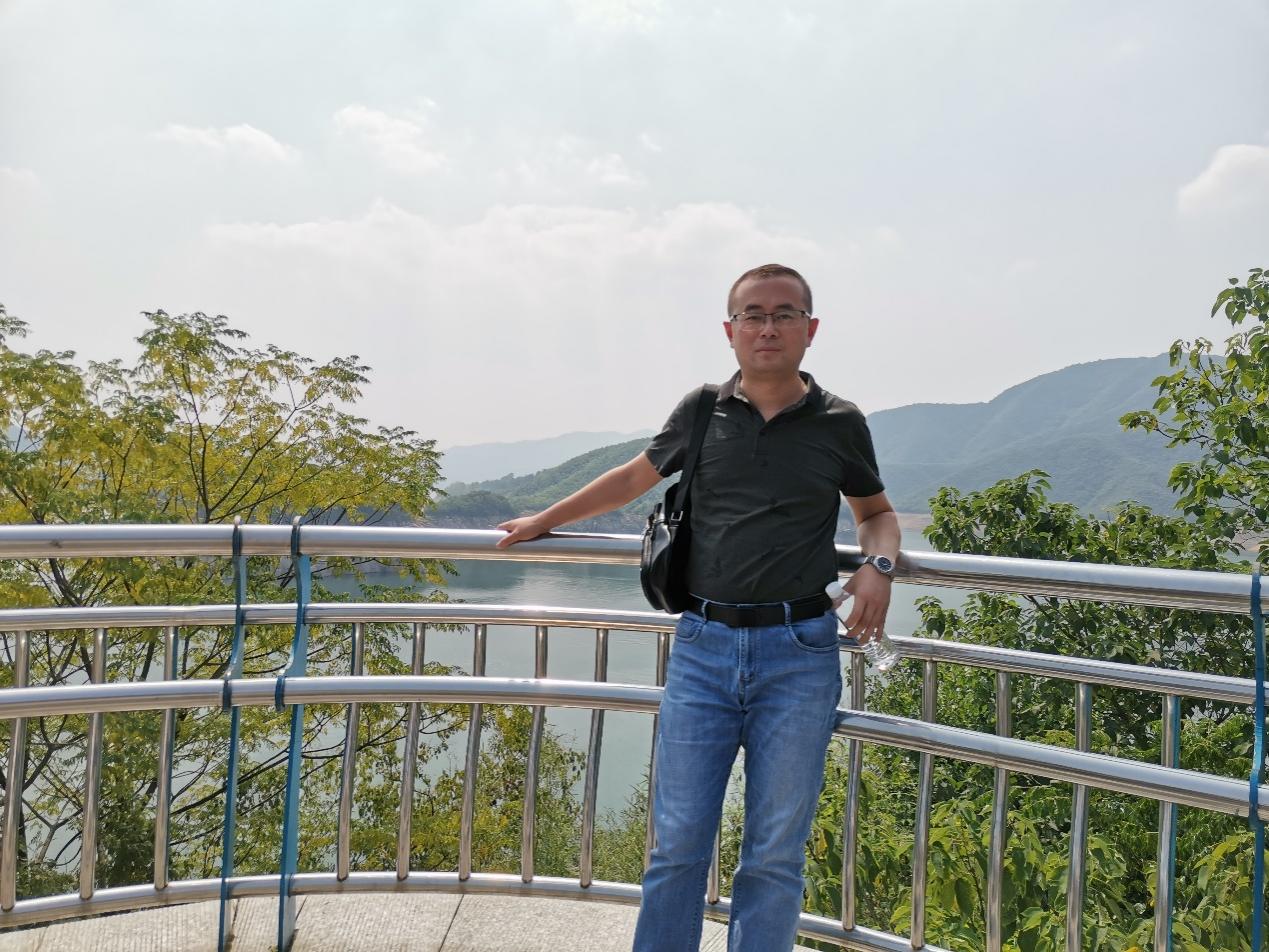 营销教研室专业带头人-王磊